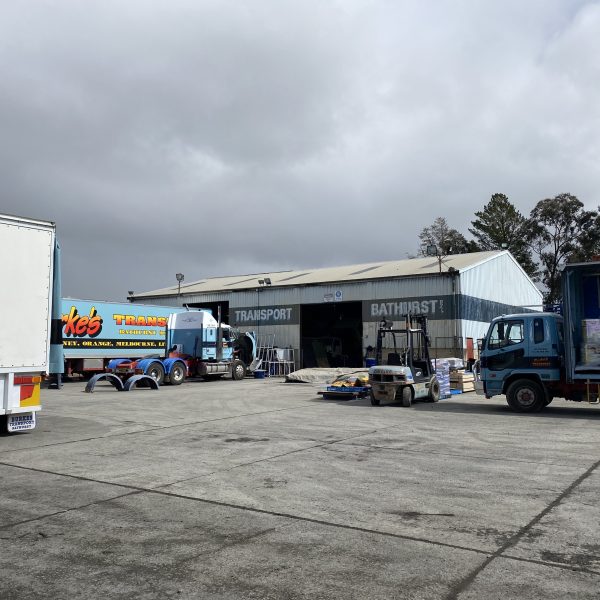 Melbourne lockdown sparks worries within transport industries