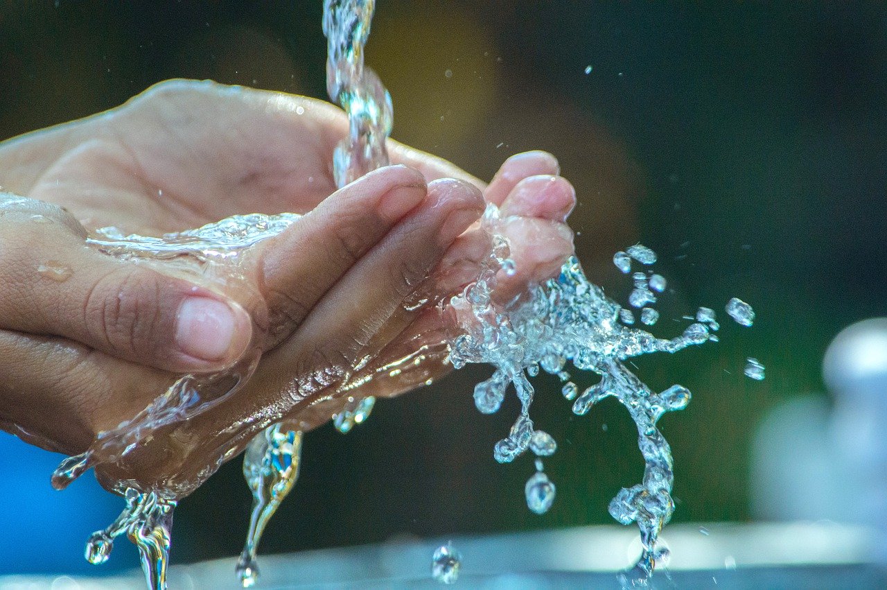A dummies guide to washing your hands properly
